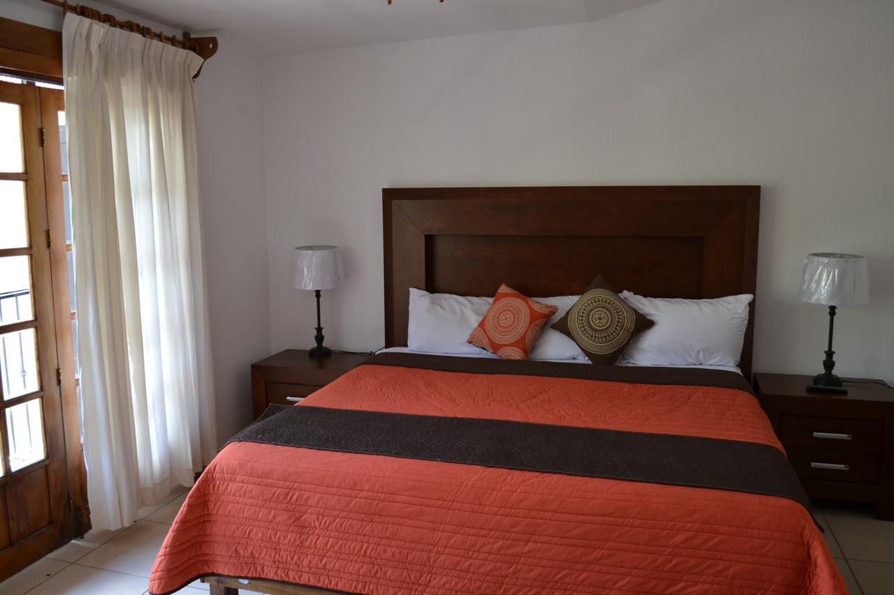 La Joya Del Lago Apartments Chapala Dış mekan fotoğraf